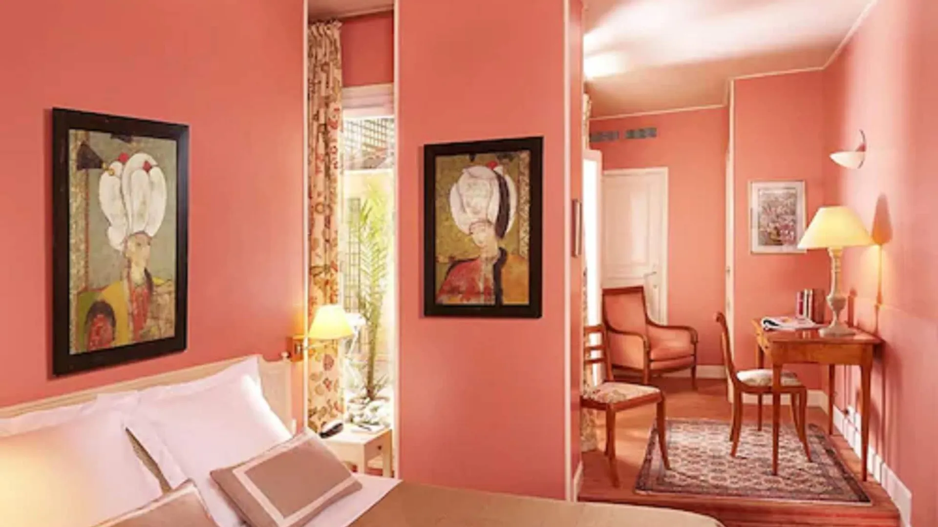 Relais Du Louvre Paris
