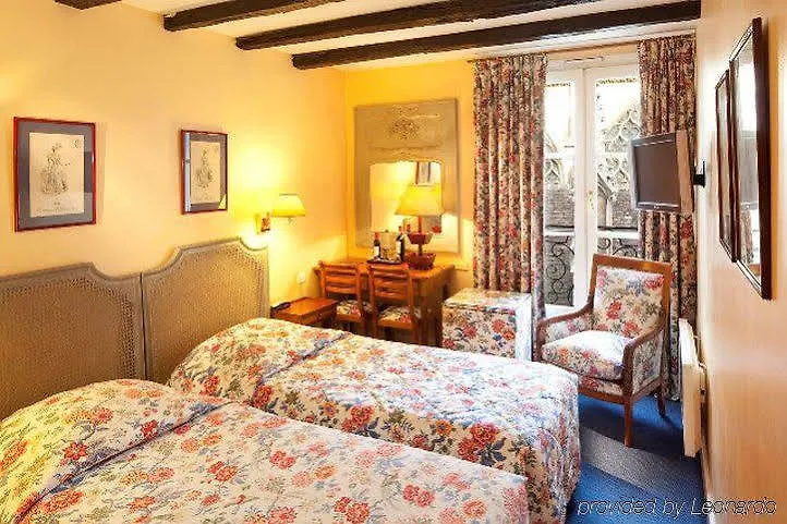 Hotel Relais Du Louvre 4*