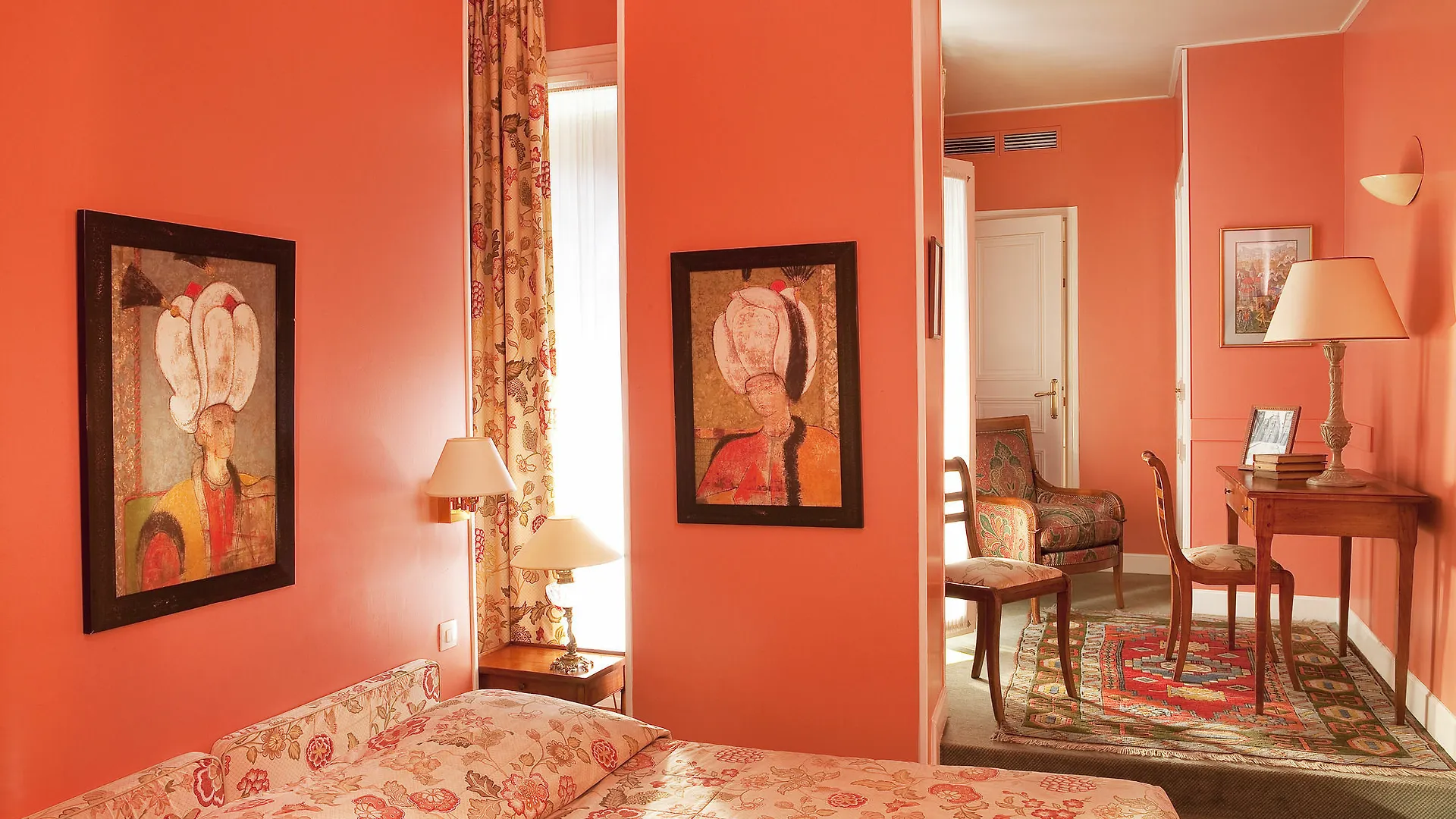 Relais Du Louvre Paris