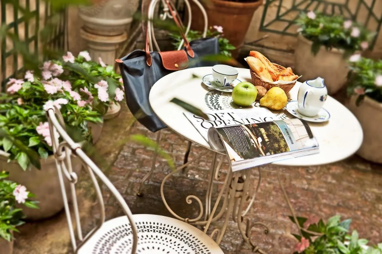 Szálloda Relais Du Louvre 4*